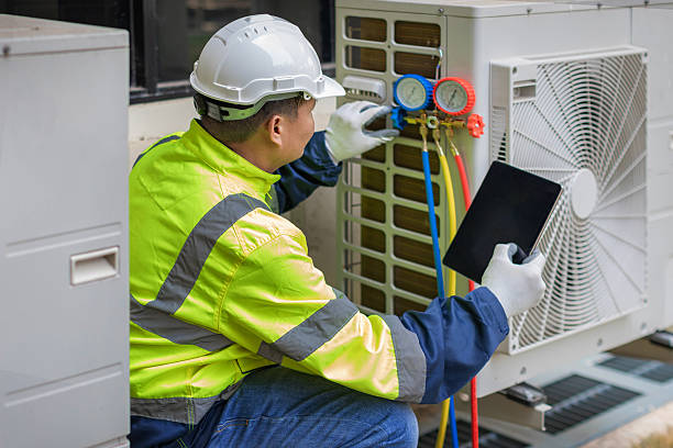 Professional Hvac technician working in American Fork, UT